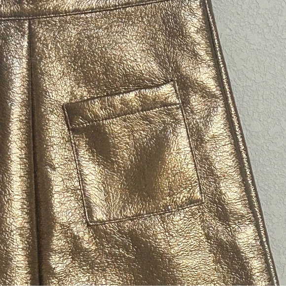 NWT Never A Wallflower Women’s XS Gold Metallic Coated Patch Skirt Holiday - Picture 3 of 9